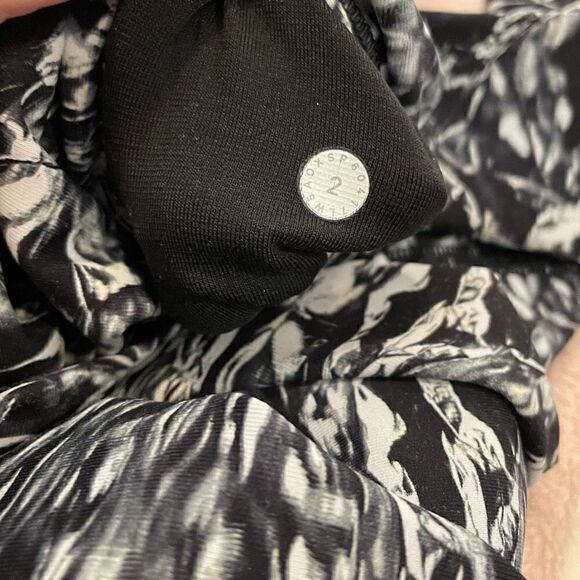 Lululemon Wunder Under Hi-Rise 7/8 Tight 25" Liquid Platinum Alpine Whit… - Picture 6 of 6